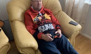 Gamer's Dad Has Beat Red Dead Redemption 2 Over 30 Times